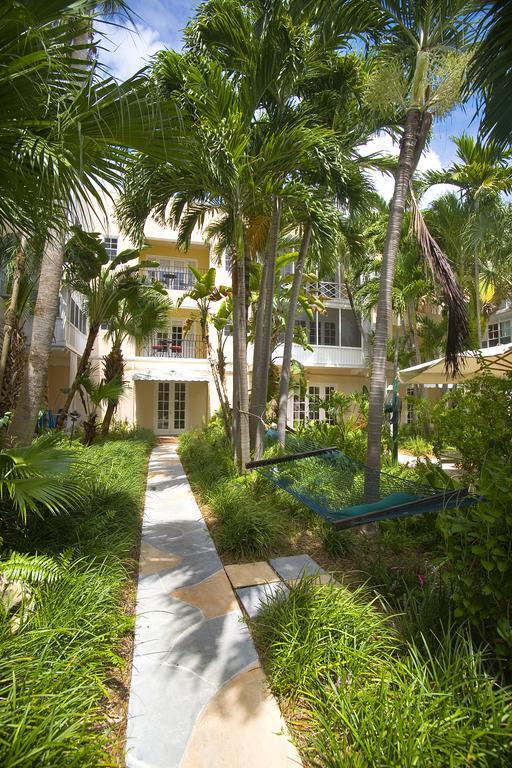 Sadigo Court Hotel Miami Beach Exteriör bild